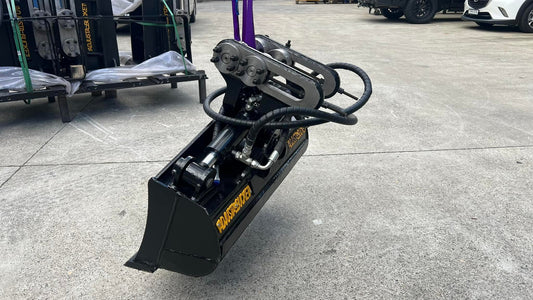 Top Benefits of Using Excavator Tilt Buckets in Modern Construction